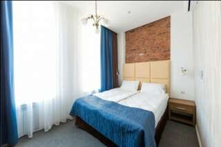 Гостиница Талисман Санкт-Петербург Большой двухместный номер с 1 кроватью-3