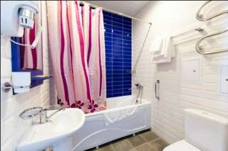 Гостиница Талисман Санкт-Петербург Большой двухместный номер с 1 кроватью-1